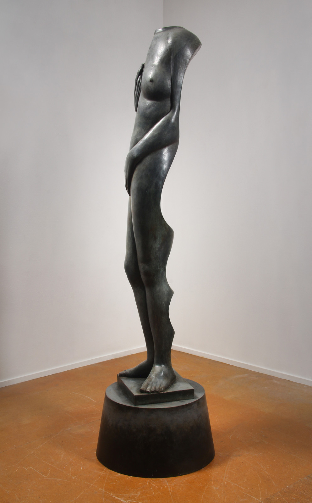 Terry Stringer | Artist and Model (with Absent Face) | Milford ...